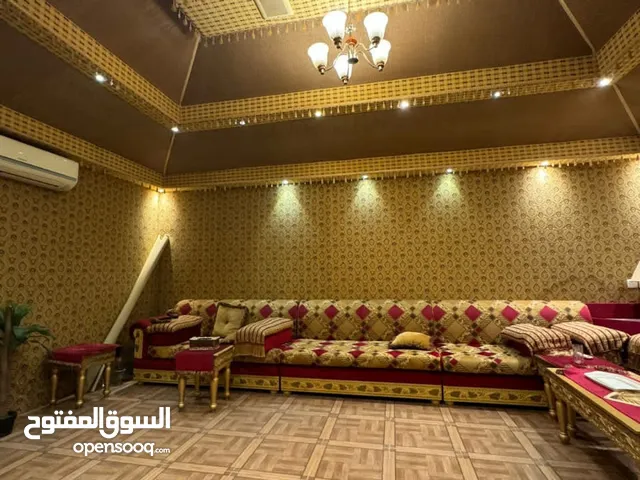 شقة لليجار موقع مميز حي الملز الرياض