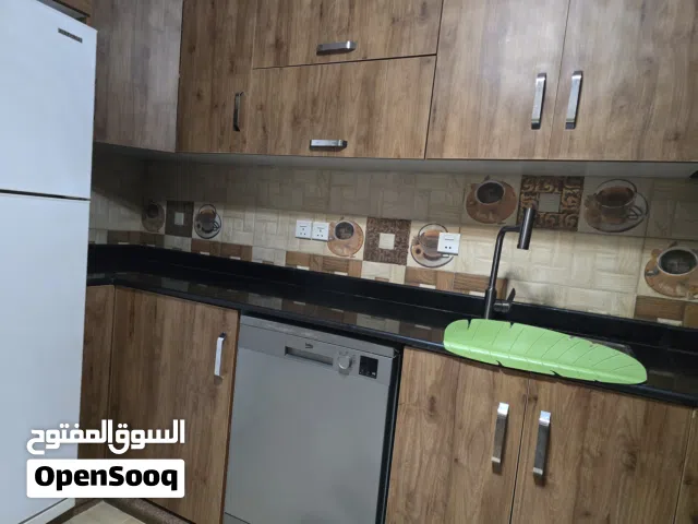 دولاب مطبخ للبيع شبه جديد