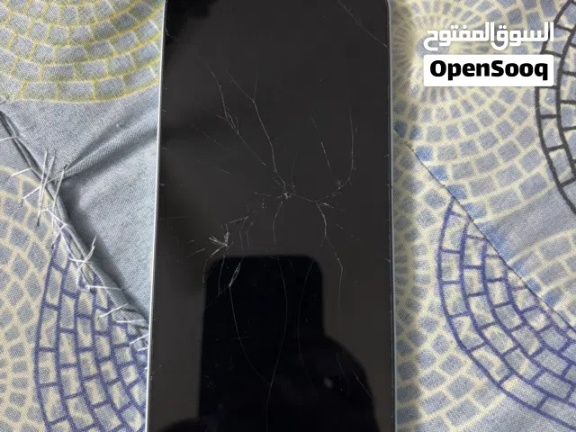 جهازين مستعملات  سامسونج A70 و ريد مي 13c سامسونج شغال ما فيه اشي  والريد مي شغال شاشته مكسوره