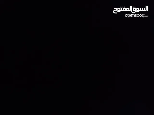 مطلوب شاشة فوق 100hz
