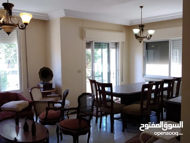 170 m2 3 Bedrooms Apartments for Sale in Amman Shmaisani