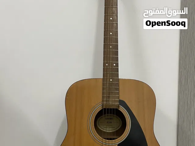 جيتار ياماها نظيف جداً