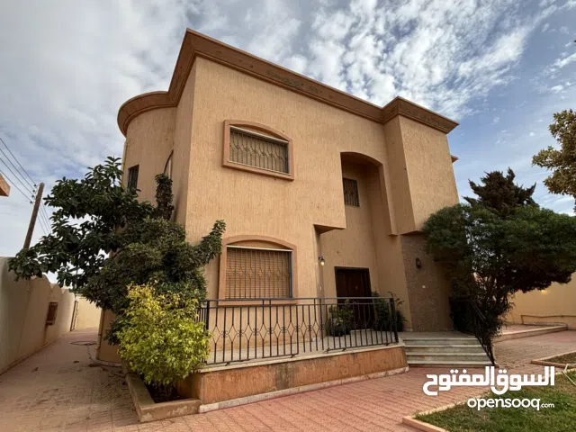 530 m2 More than 6 bedrooms Townhouse for Sale in Benghazi Hai Qatar