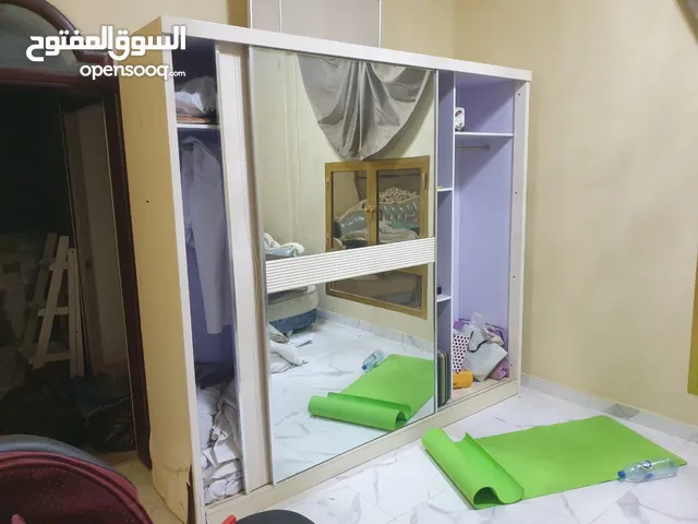 نجار فك وتركيب غرف النوم صلاله