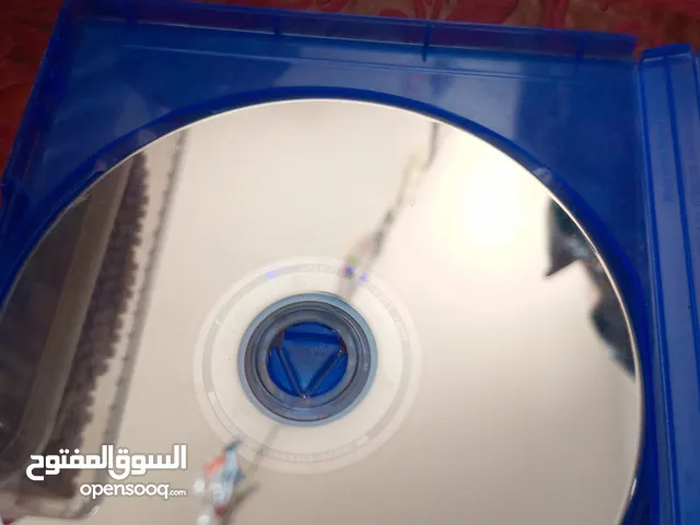 بيع God of wor 13JD و فيفا 8JD