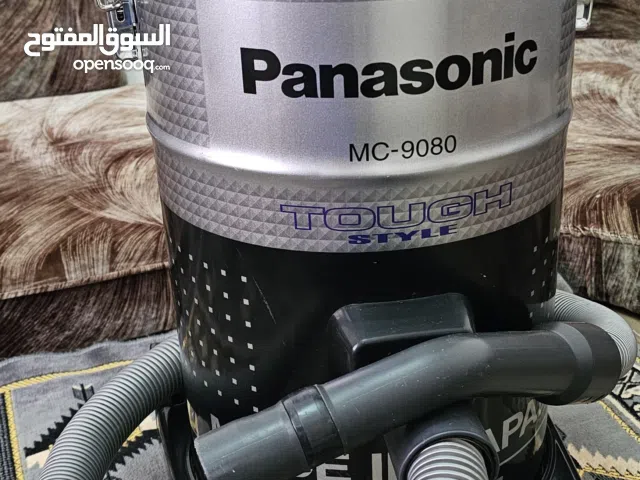 للبيع مكنسه كهرباء نوعيه Panasonic الأصلي وكاله مضمون ياباني  عادها نضيف كرت شفطها قوي جدآ  1700وات
