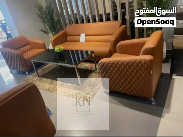 طقم انتريه مودرن،/طقم جلوس مودىن /طقم أستقبال مودرن  جلد مستورد  متاح تسليمفوري/أثاث مكتبي