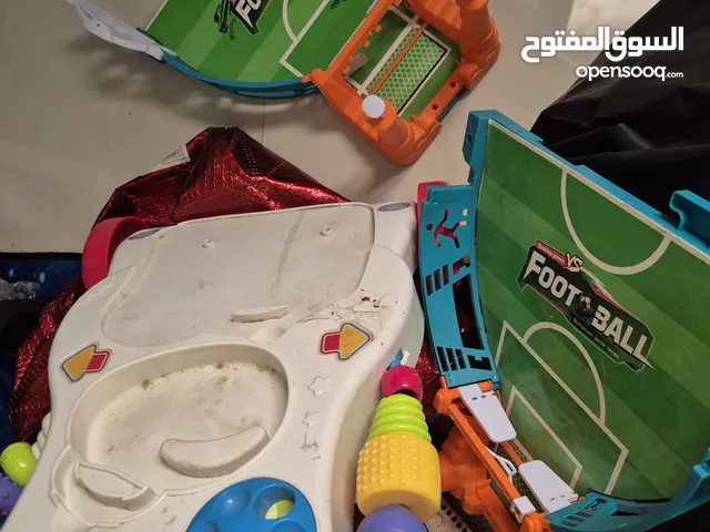 العاب اطفال وبلاستيك