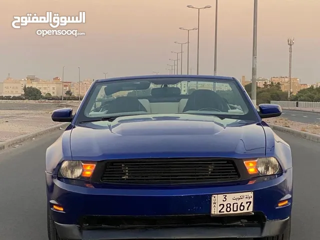 للبيع موستانج 2010/ V6