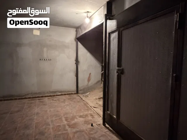 مخزن للإيجار بمساحة 350م