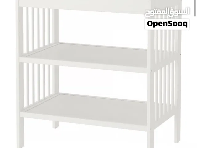طاولة تغيير حفاض