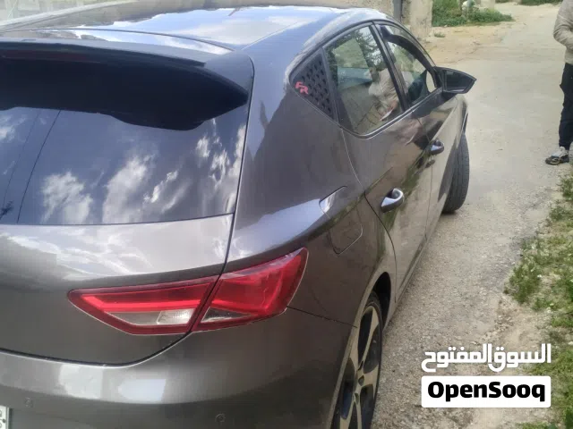 2016, سيات, ليون, Standard