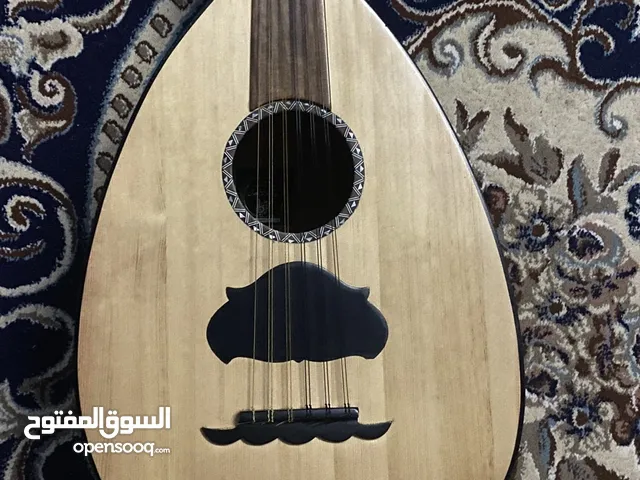 للبيع عود شرقي من صناعتي كوكب الالحان جديد