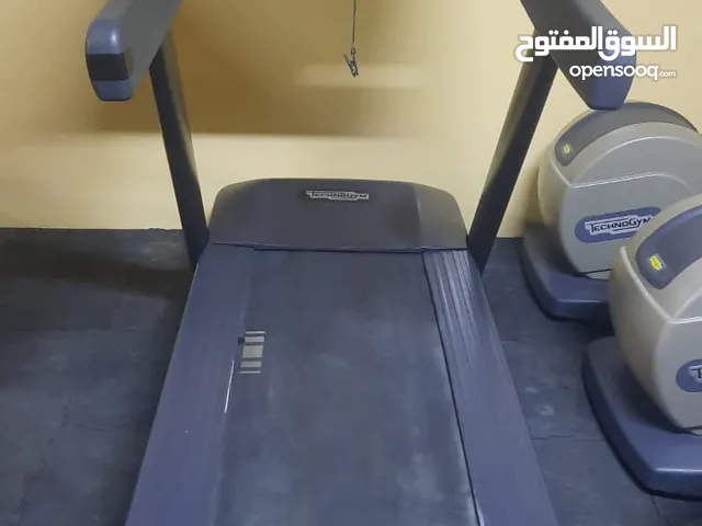 جهاز جري بحالة ممتازة