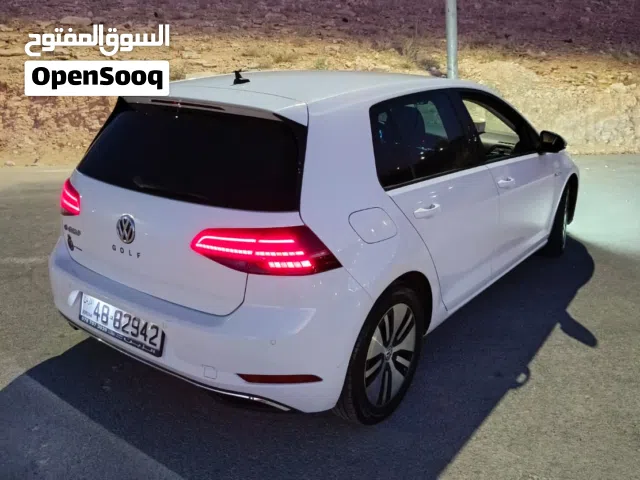 2019 Volkswagen Golf E-Golf