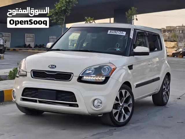 2013 كيا سول LX