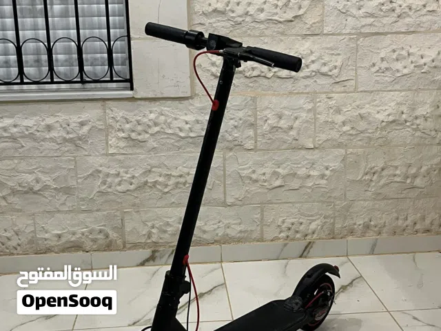 سكوتر كهربائي بحاله الوكالة للبيع