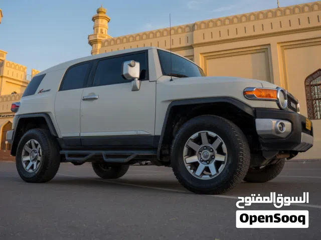 2015 تويوتا FJ XTREME