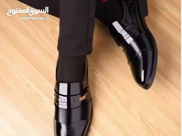 احذية واكسسوارات رجالي أنيقة ومضمونة