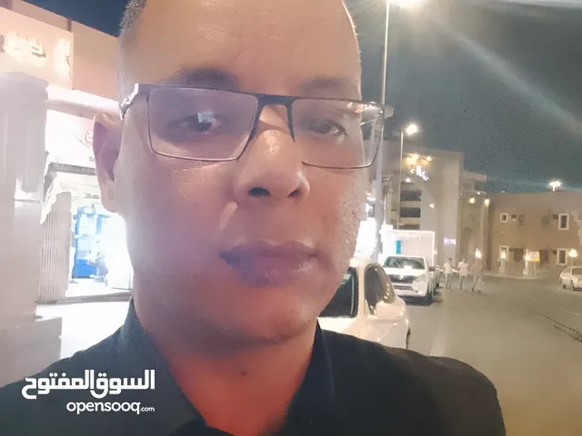 مدرس ومدرب لغه انجليزية للمستويات B1, B2, C1 واللغه الانجليزية للاغراض الخاصه