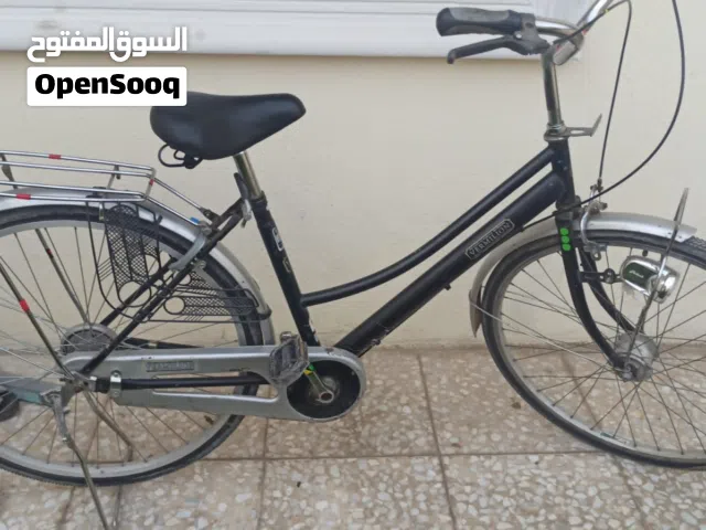 بايسكل وخوذة