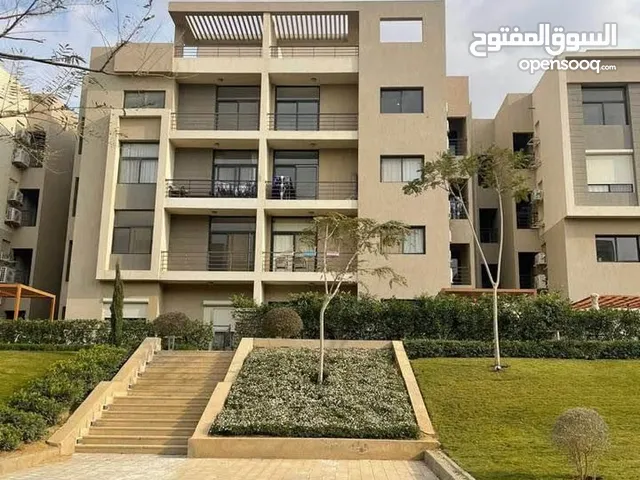 شقه للبيع في #Almarasem بالتجمع الخامس متشطبه بالكامل بالتكيفات 207 متر 3 غرف و 3 حمام