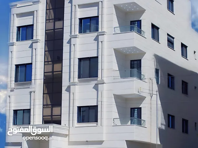 شقه فاخرة للبيع في أبو نصير