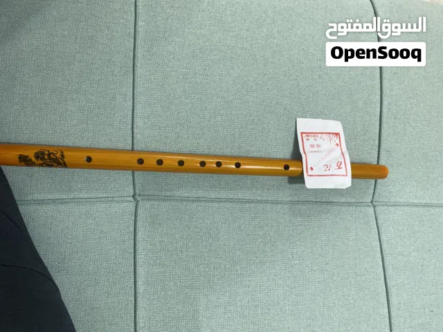 للبيع مزمار صيني من البامبو و سعره 5 دينار