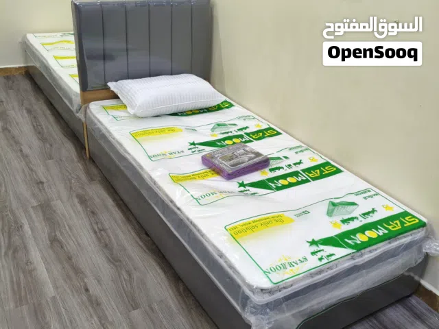 سرير نفر واحد مع مرتبة