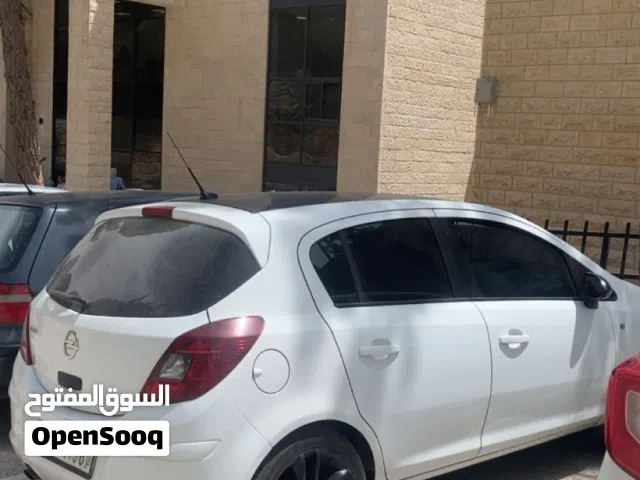 2013, أوبل, كورسا, Standard