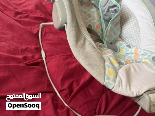 كرسي هزاز كهربائية (بطارية)