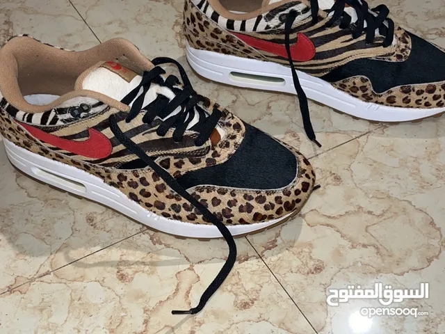 نايكي اير ماكس