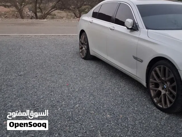 2011 بي ام دبليو الفئة 7 750
