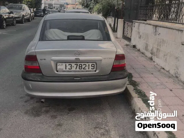 1998 أوبل فيكترا