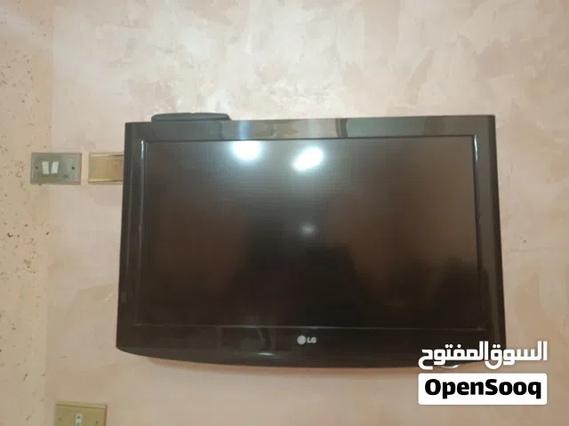 شاشة ال جي 32 بوصة  السعر نهائي الرجاء التواصل عبر الدردشات وليس المكالمات