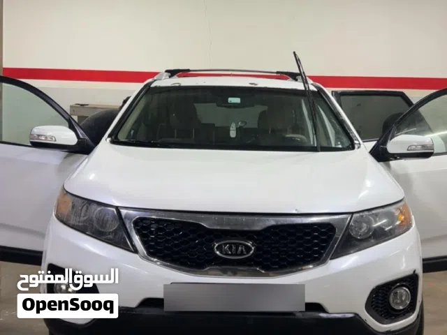 Used Kia Sorento in Tripoli
