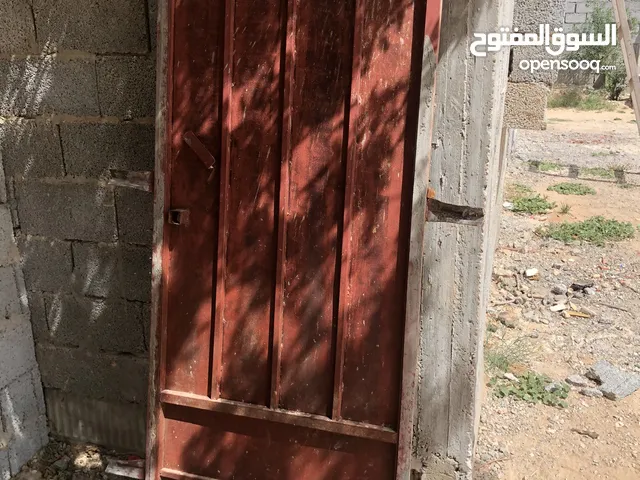 باب حديد مستعمل