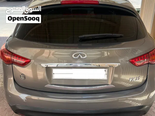 2009 Infiniti FX35 Standard