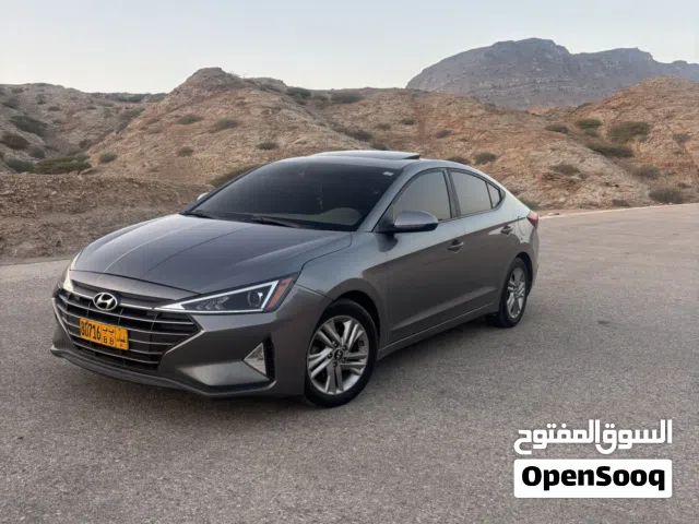 2019 هيونداي النترا SEL