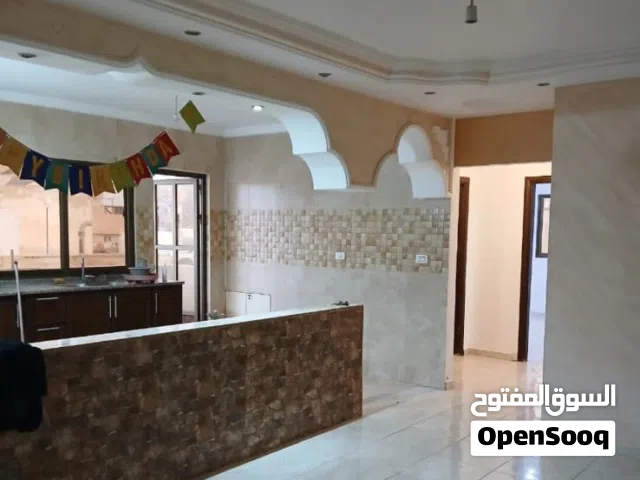140 m2 2 Bedrooms Apartments for Sale in Zarqa Al Zarqa Al Jadeedeh