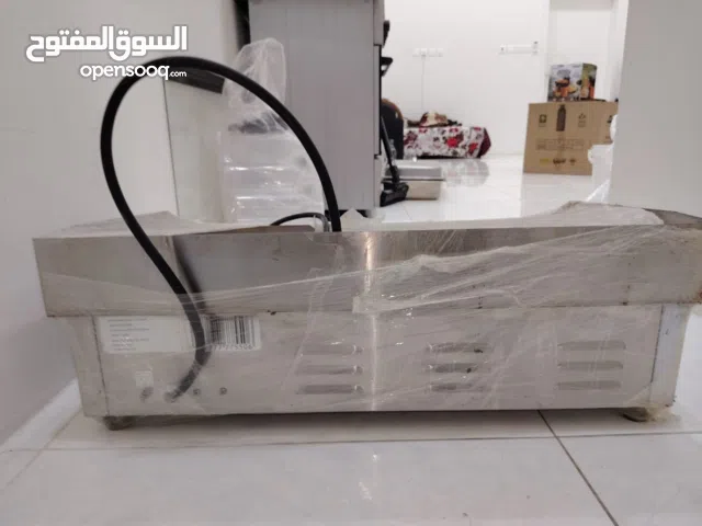 معدات مطاعم ومطابخ وكافيهات شبه جديدة للبيع – جريل كهربائي وسخان شاي