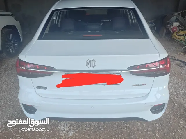 ام جي فايف للبيع