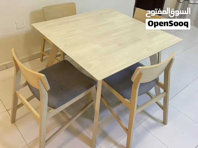 طاولة طعام للبيع