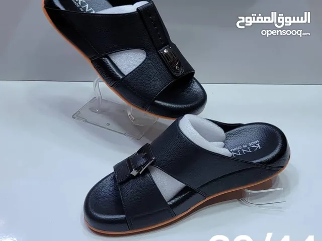 40 Casual Shoes in Sana'a