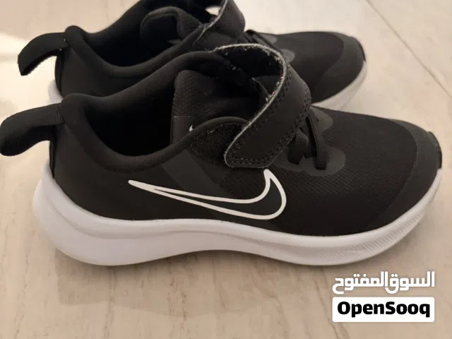 Nike Kids Sneakers – Lightweight, Comfortable & Stylish Size: 28