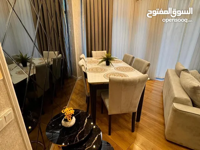 شقق فندقيه في مول اوف اسطنبول ضمن مجمع كامل الخدمات مسبح ومطاعم والعاب اطفال وسيكورتي