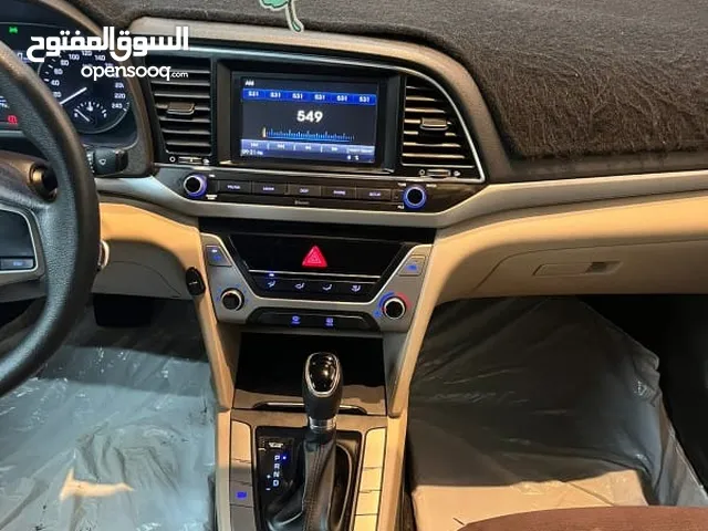 Hyundai Elantra 2017 in Jeddah