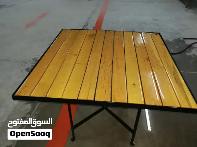 طاوله ممتازه جدا شبه الجديد