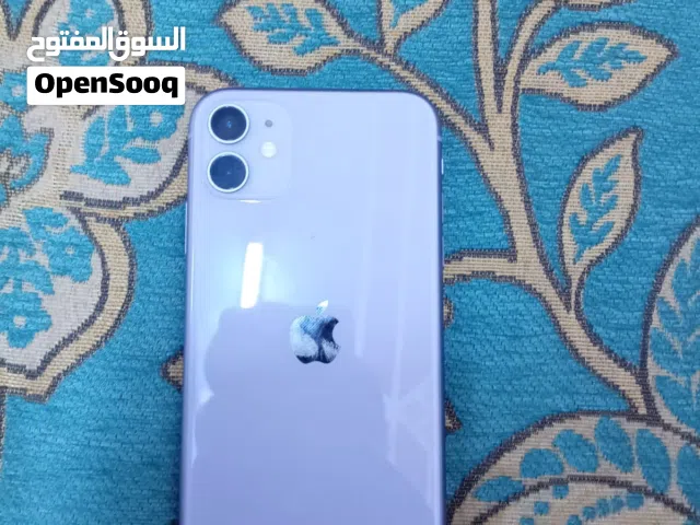 Apple iPhone 11 64 GB in Al Dakhiliya