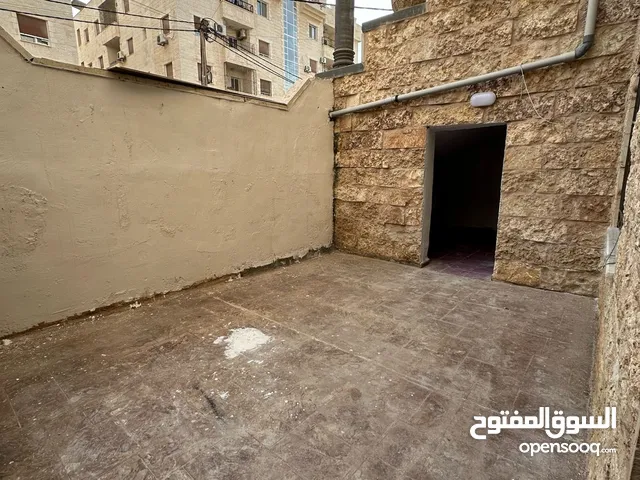150 m2 4 Bedrooms Apartments for Rent in Irbid Ghorfat Al Tejara